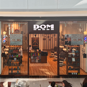 DOM LLEGA A NEVADA SHOPPING